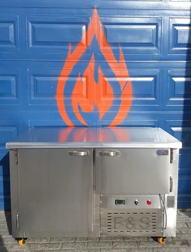 Mesa de trabajo con congelación